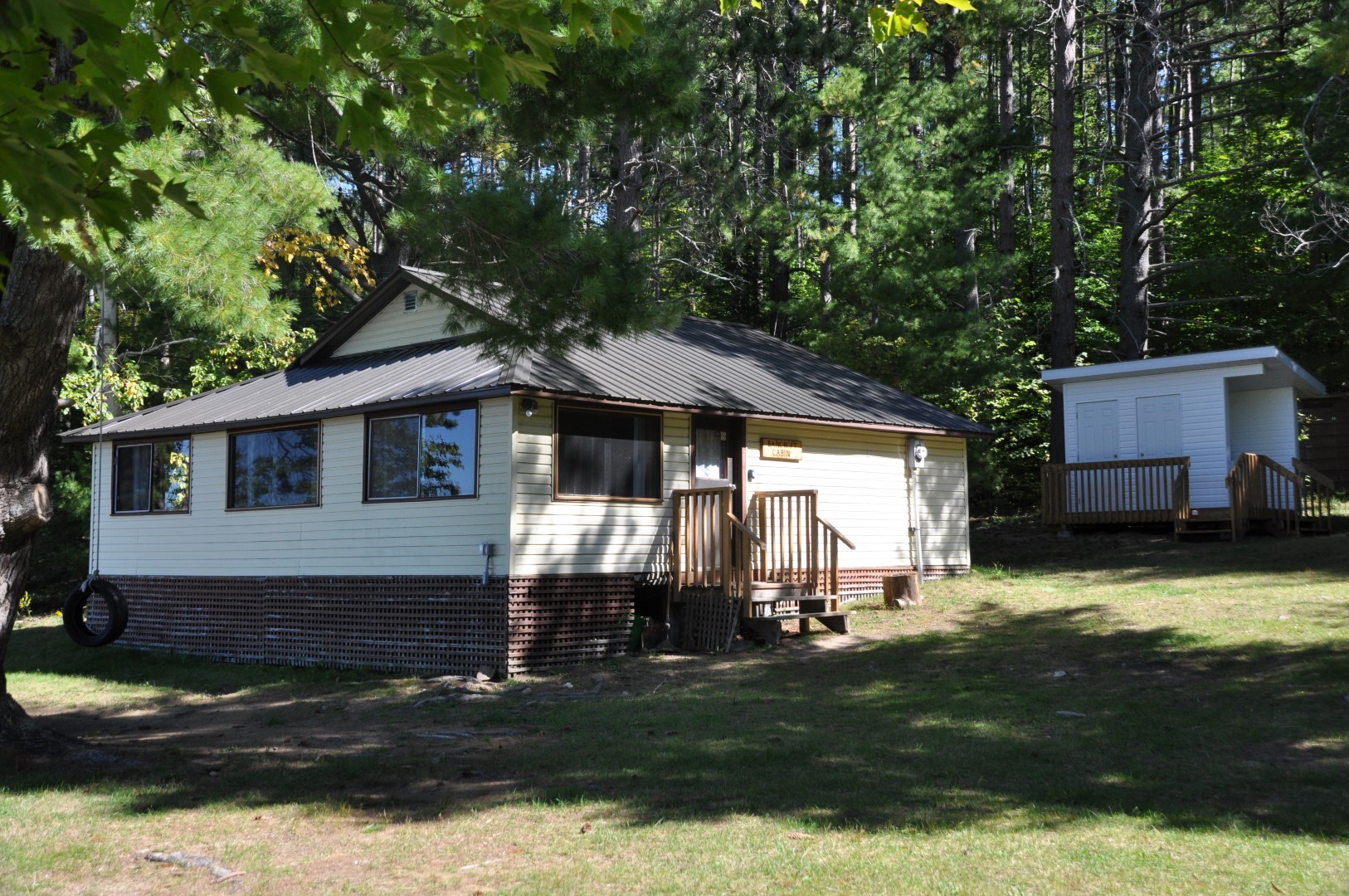 Bancroft Cabin on Bancroft Beach Lutherlyn Camp